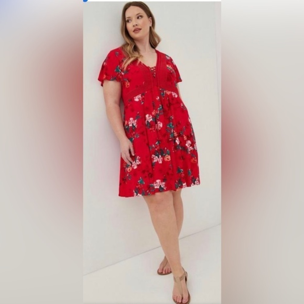 Torrid dress red Mini Gauze Lace-Up‎ crochet Skater Floral Size 1X Valentine’s
